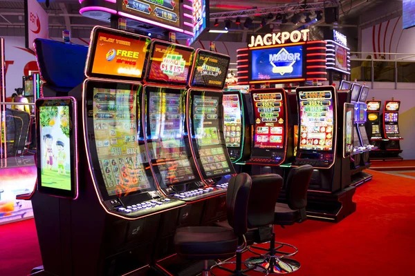 Fortune Rabbit grid-based slot game on betawi 77 mobile